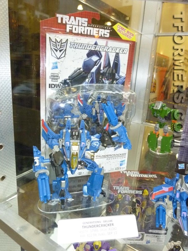 Transformers=botcon 2013 Generatations Prime Paltinum  (322 of 424)